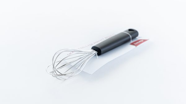 Cup egg whisk, carded