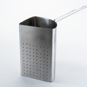 Triangle Pasta Basket W/Wire Hdl.