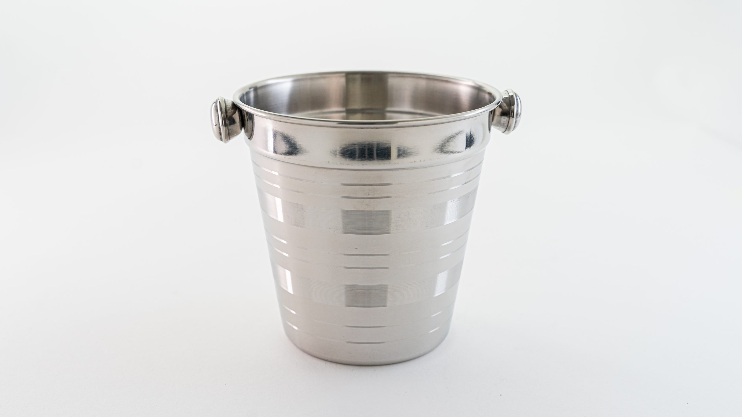 Ice Bucket Silver Touch W/Knob 2qt