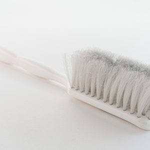 Brush White 1.57" white"